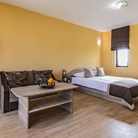 Alex Village Shkorpilovtsi Zewnętrze zdjęcie