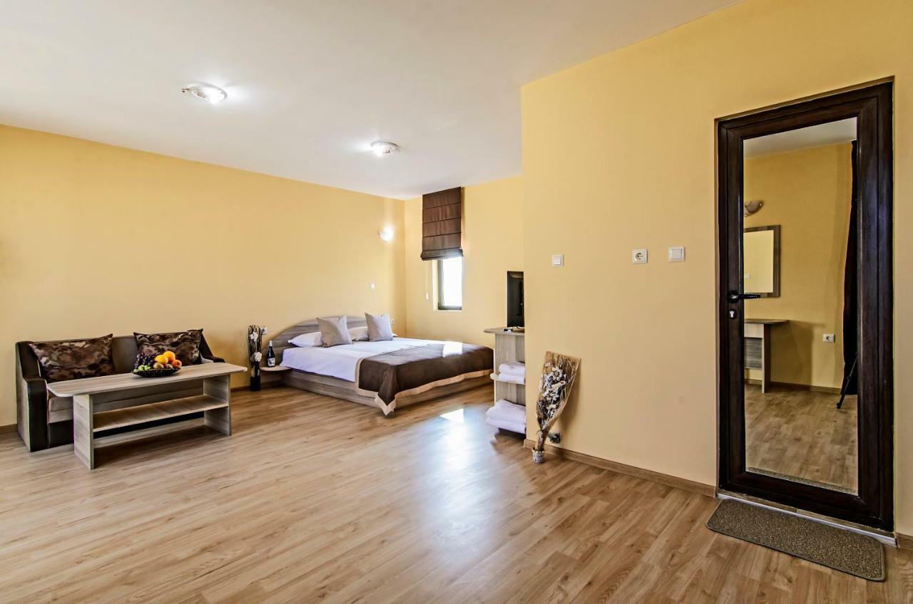 Alex Village Shkorpilovtsi Zewnętrze zdjęcie